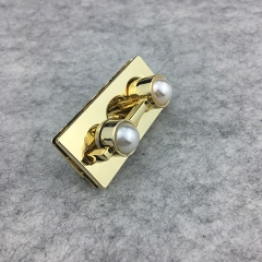 Beautiful Pearl Decorative Purse Locks