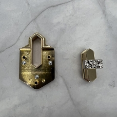 Textured Polygonal Turn Lock for Handbags