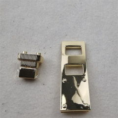 18mm Rectangular Double keyhole light gold twist lock for bag